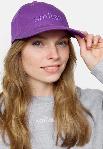 smiler. Baseball Cap sunny. in Lila