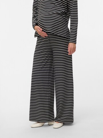 MAMALICIOUS - Pierna ancha Pantalón 'MLAmila' en negro: frente