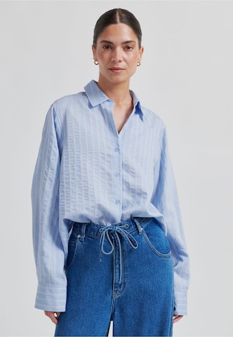 SECOND FEMALE - Blusa 'Syracuse' em azul: frente