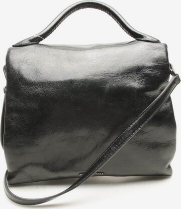 Miu Miu Schultertasche / Umhängetasche One Size in Schwarz