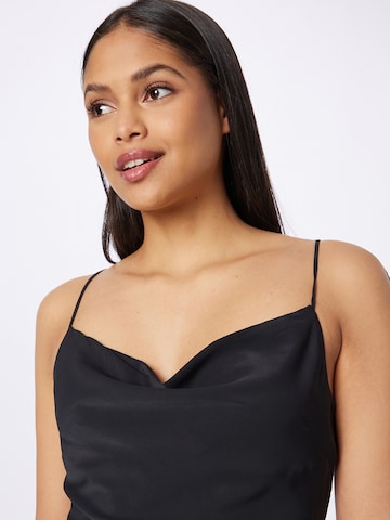 Rochie de cocktail de la Abercrombie & Fitch pe negru