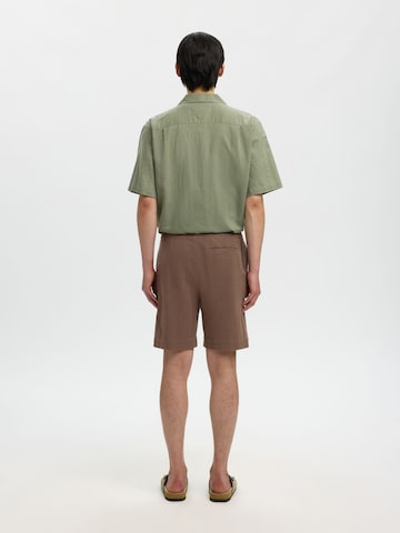 SELECTED Loosefit Shorts 'SLHCal' in Braun