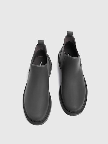 Pull&Bear Chelsea boots i grå