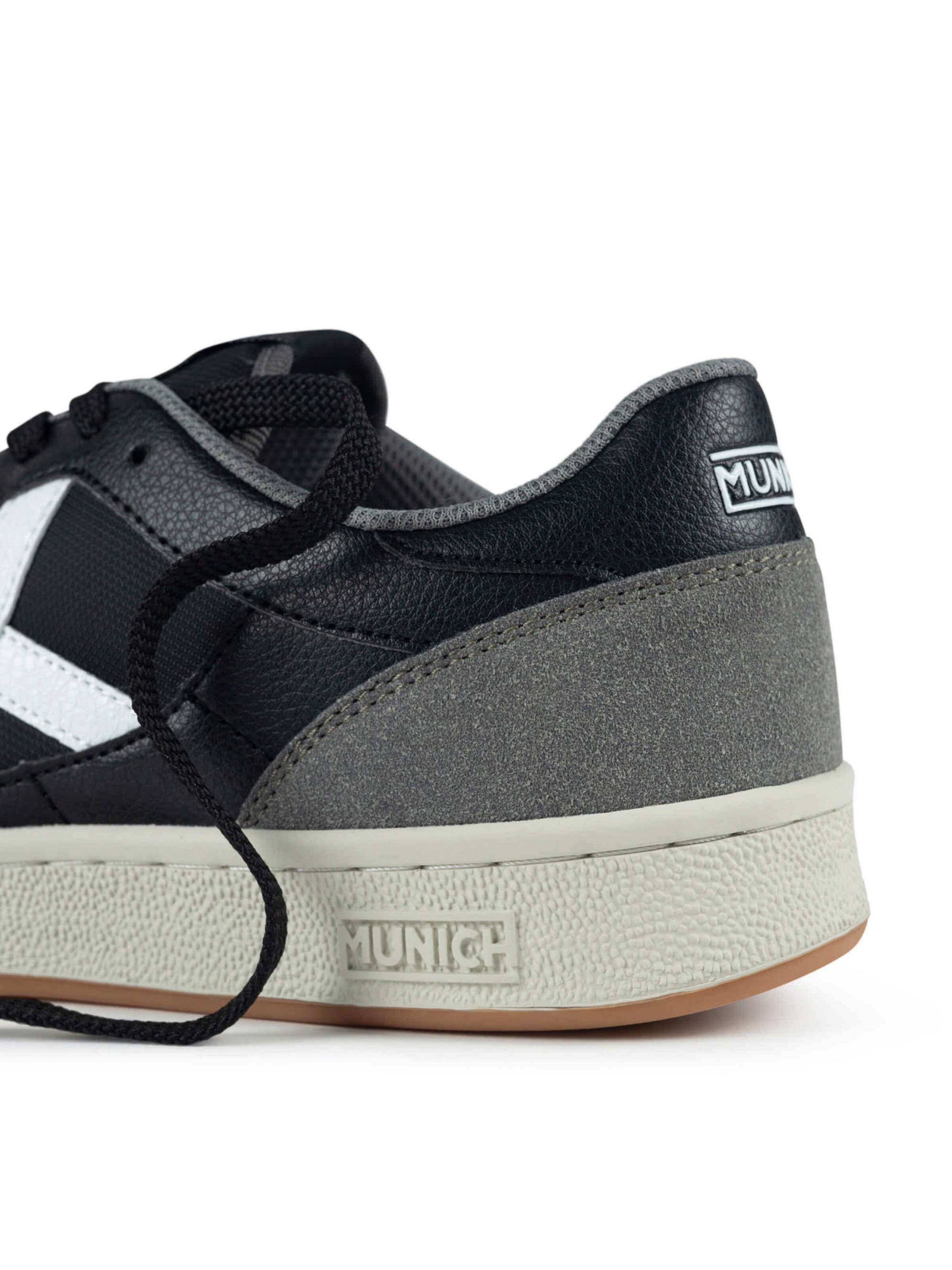 MUNICH Sneakersy niskie ' ARROW ' w kolorze czarny: tył