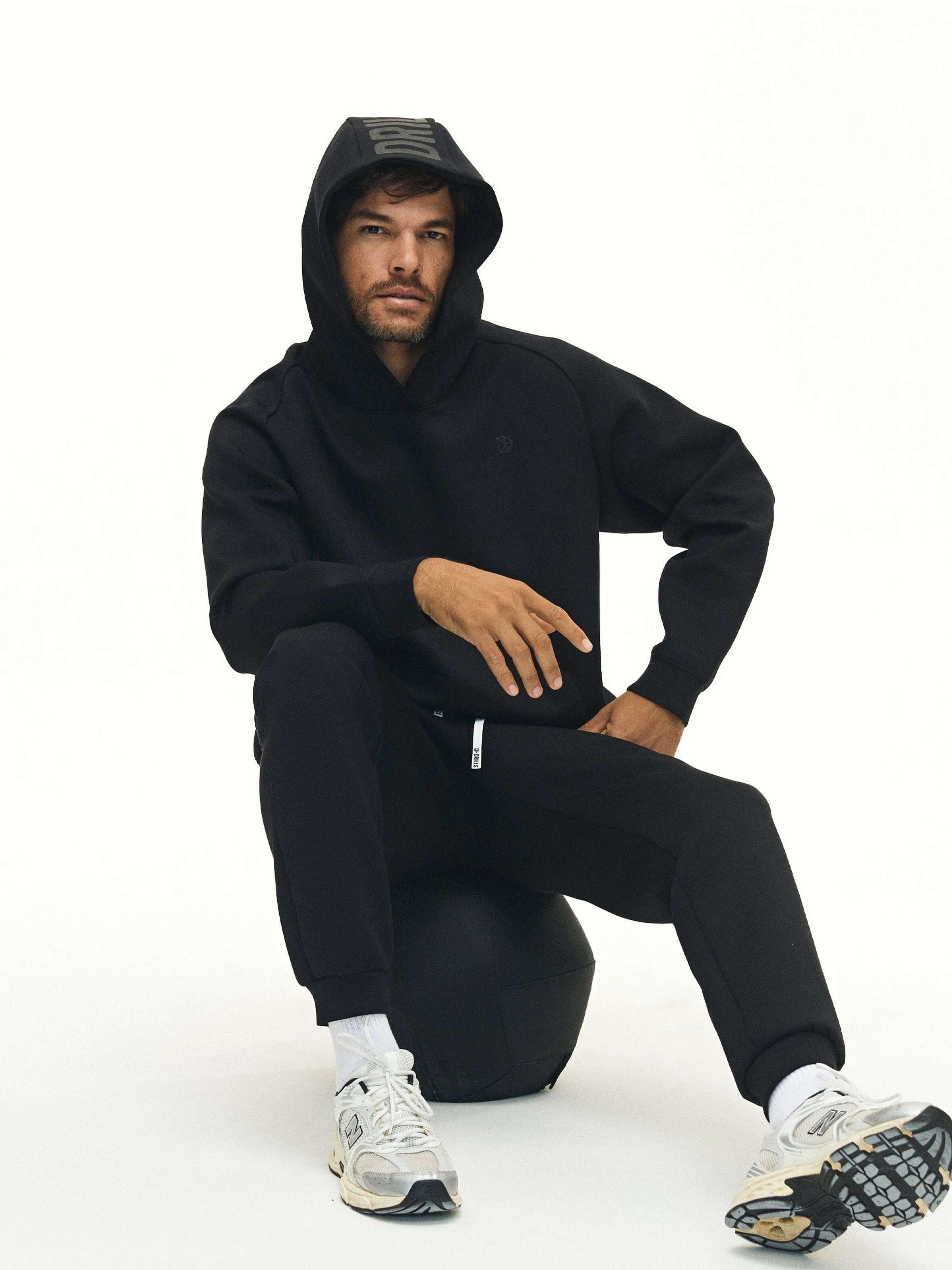 Pullover 'RECREATION Scuba Hoodie' di DRILLS Apparel in nero