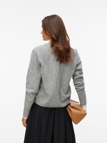 Cardigan 'VMFIONA' VERO MODA en gris
