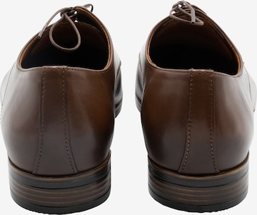 DreiMaster Klassik Lace-Up Shoes in Brown