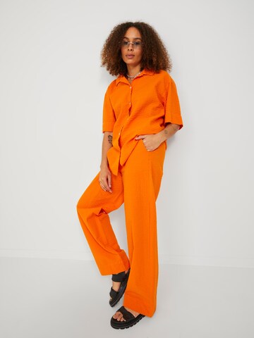 Wide leg Pantaloni di JJXX in arancione