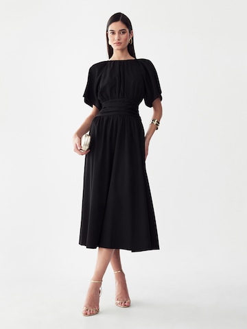 Willa Dress 'Penny' in Black: front