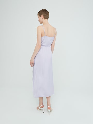 Robe 'Roslyn' EDITED en violet