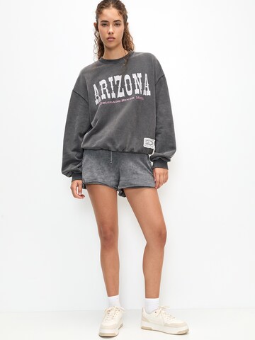 Pull&Bear Majica | siva barva
