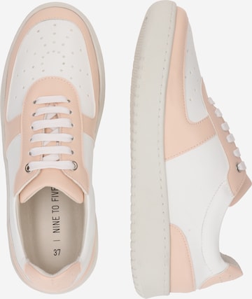 NINE TO FIVE Sneaker 'Airy' in Weiß