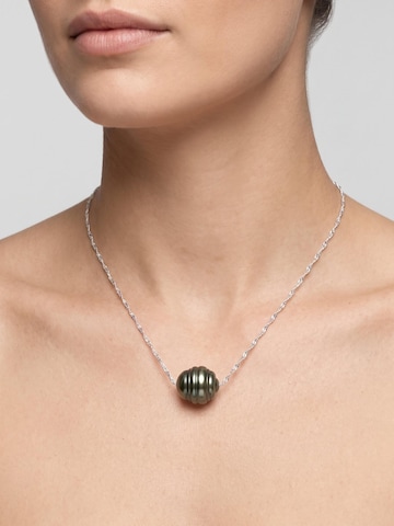 Collana 'TANIGA' di Ateliers Saint Germain in nero