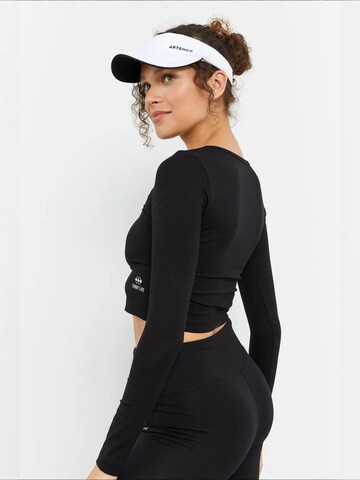 Tommy Life Top 'Crop Top' in Zwart