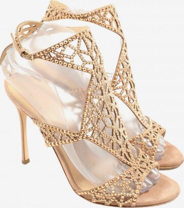 Sergio Rossi Sandals & High-Heeled Sandals in 37,5 in Gold: front