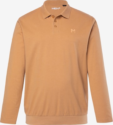 Men Plus Shirt in Brown: front