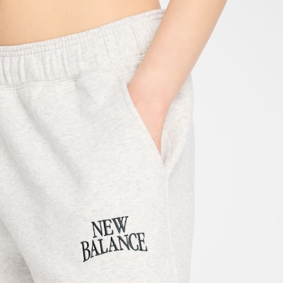 new balance Pantalon de sport en gris clair, Vue avec produit