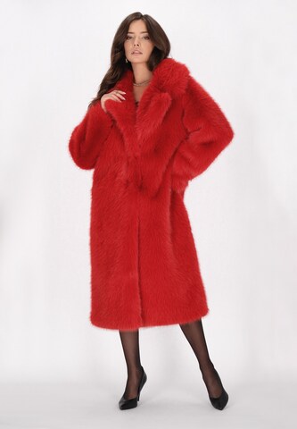 faina Winter coat in Red: front