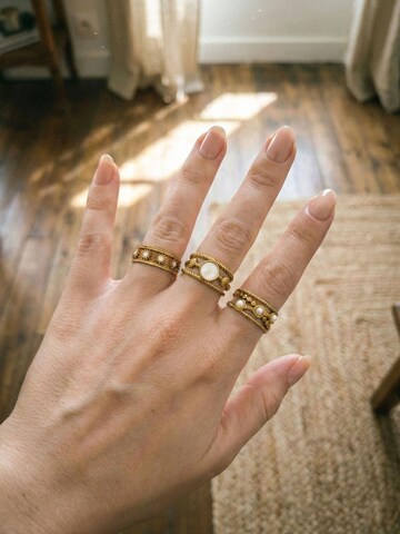 Nemomatheo Ring 'Sunflower - Offener Blumenring' in Gold