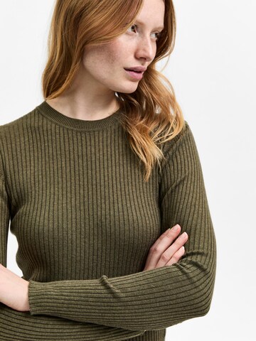 Pull-over 'Lydia' SELECTED FEMME en vert