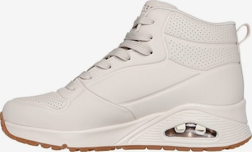 Baskets hautes SKECHERS en beige : devant
