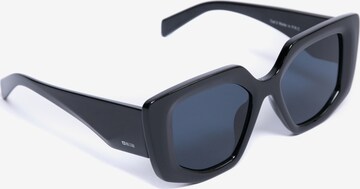 BIG STAR Sunglasses 'ARONI' in Black