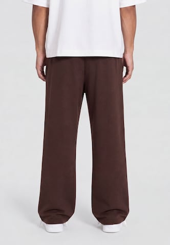 Colucci Loose fit Trousers in Brown