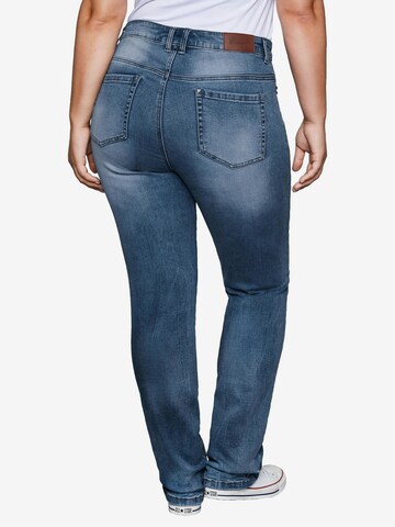 SHEEGO Slimfit Jeans i blå