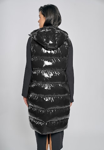 FREAKY NATION Vest in Black