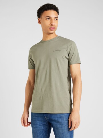 QS T-shirt i grön: framsida