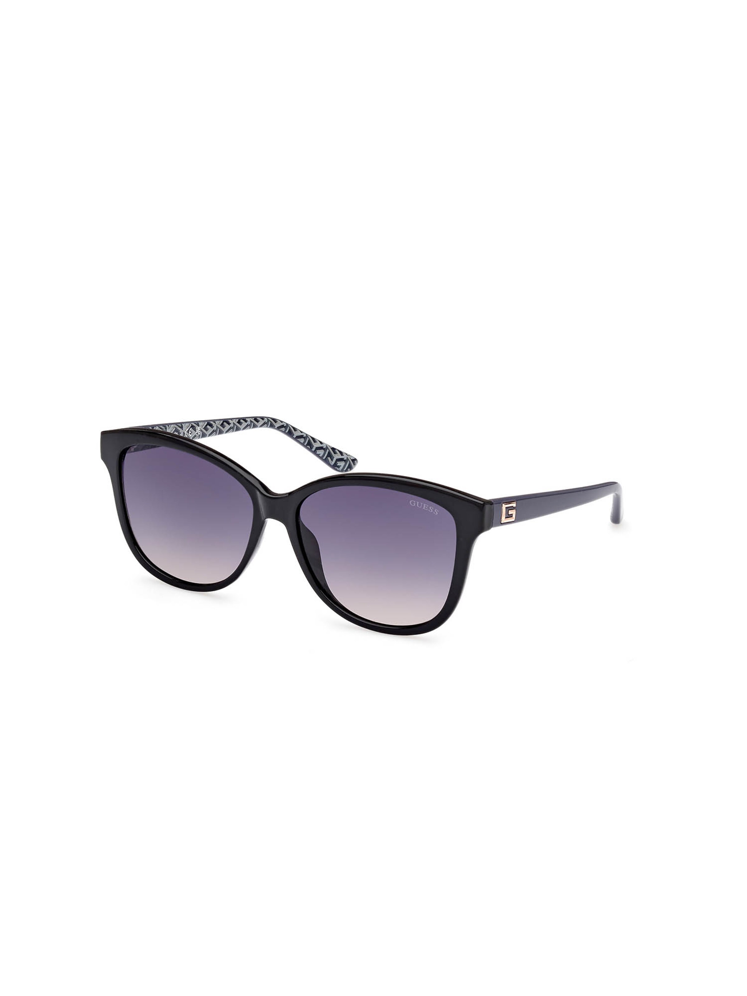 GUESS Sunglasses in Black: front