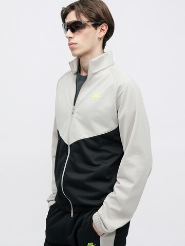 juoda Nike Sportswear Treningas