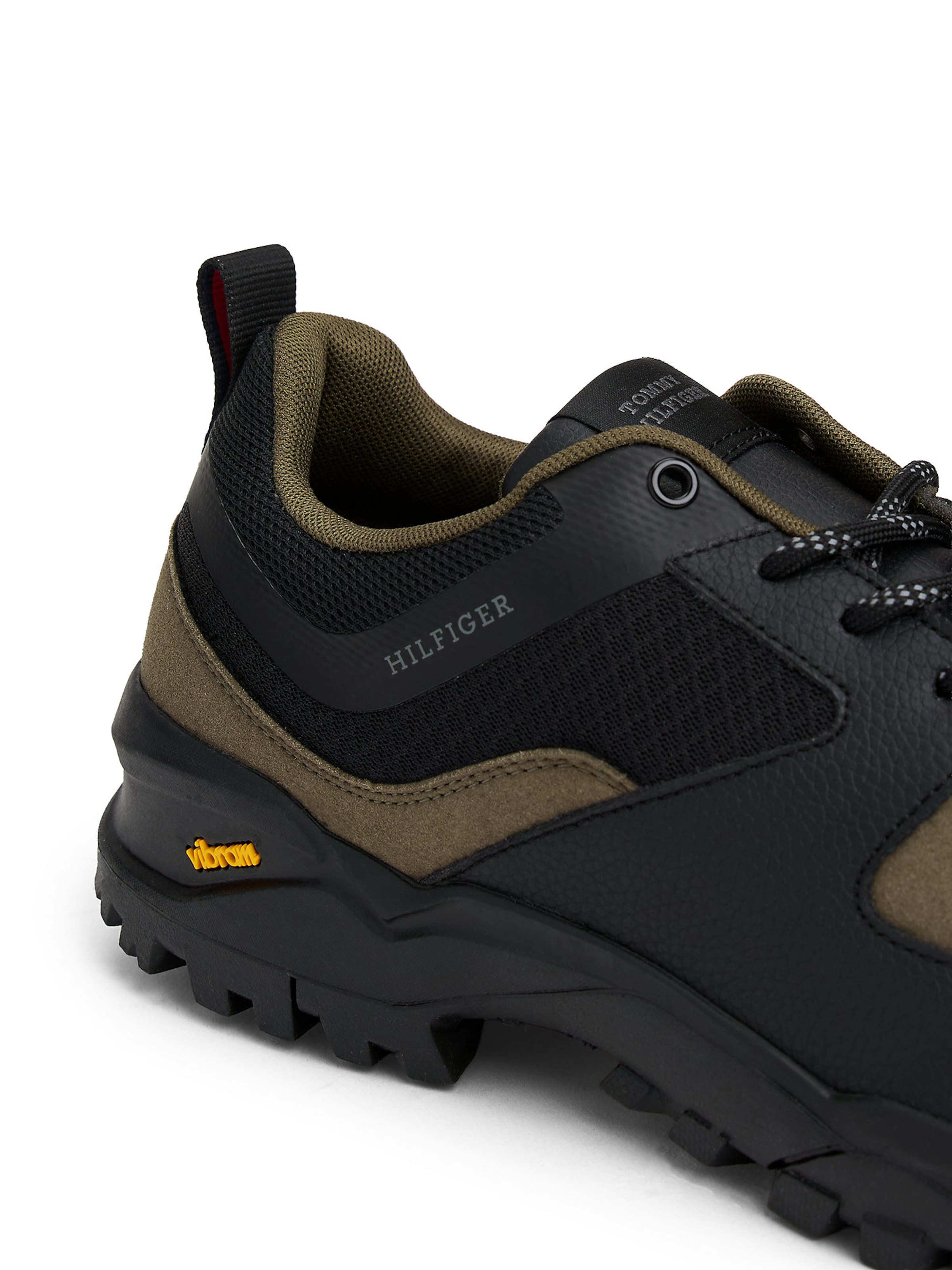 TOMMY HILFIGER Platform trainers 'Vibram' in Black