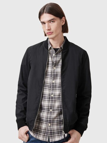 AllSaints Φθινοπωρινό και ανοιξιάτικο μπουφάν 'Bassett' σε μαύρο: μπροστά