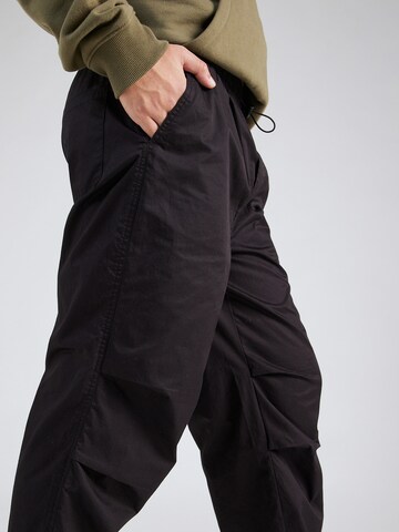 Only & Sons Zwężany krój Spodnie 'FRED' w kolorze czarny