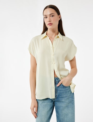 Koton Bluse in Grün: Vorderseite