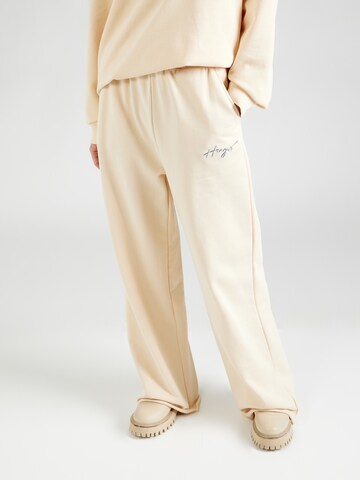 Loosefit Pantaloni 'Nasuede' di HUGO in beige: frontale