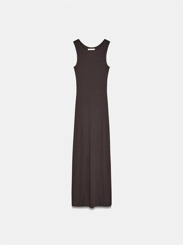 Dilvin Dress in Brown: front