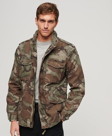 Superdry Tussenjas 'Military M65' in Bruin: voorkant