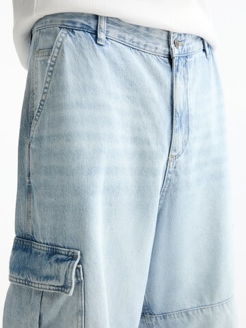 Loosefit Jeans cargo di Pull&Bear in blu