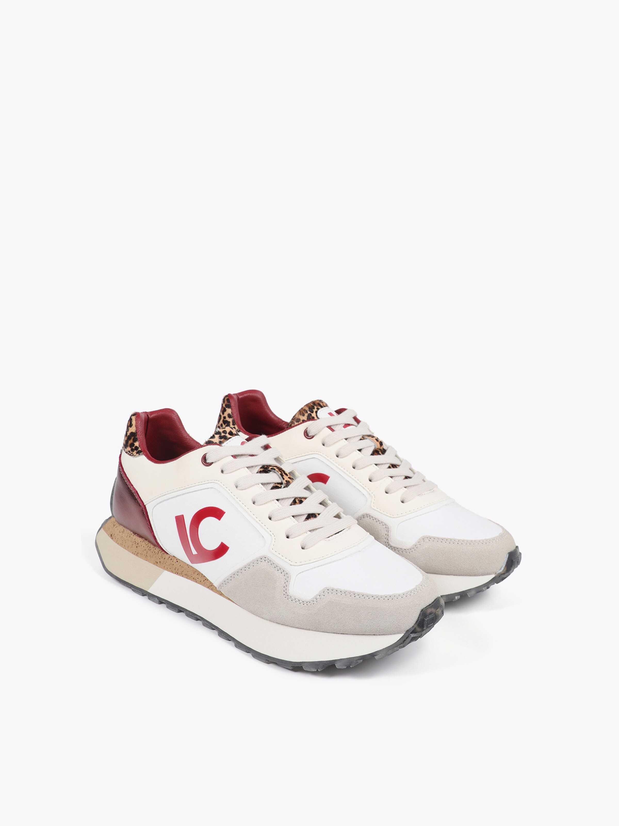 Lola Casademunt Matalavartiset tennarit värissä valkoinen