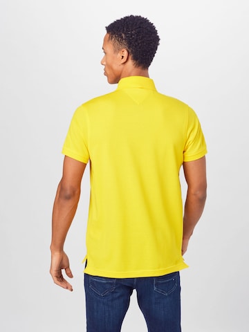 T-Shirt 'Core 1985' TOMMY HILFIGER en jaune