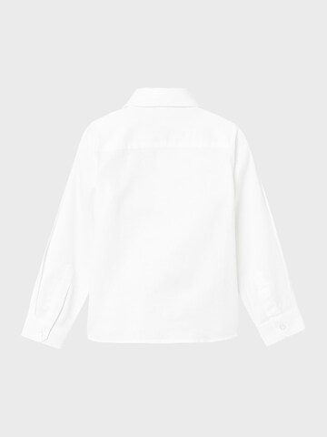 Coupe regular Chemise NAME IT en blanc