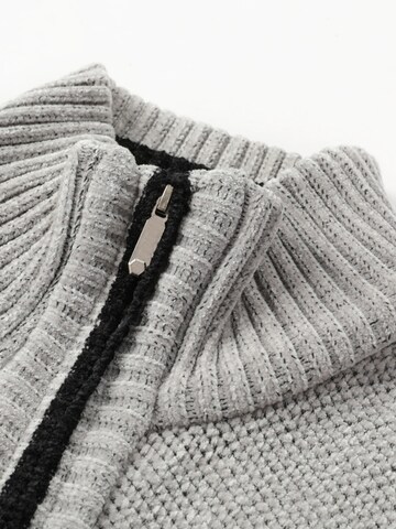 Youthup Knit Cardigan in Grey