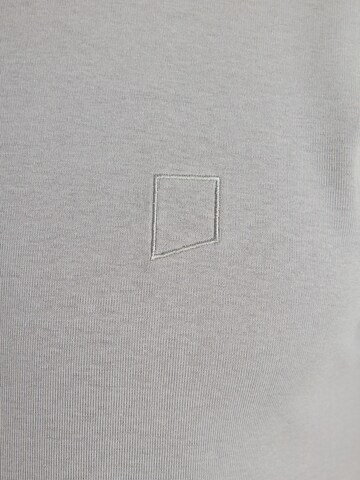 T-Shirt CHASIN' en gris