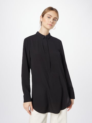 COMMA Blouse in Zwart: voorkant