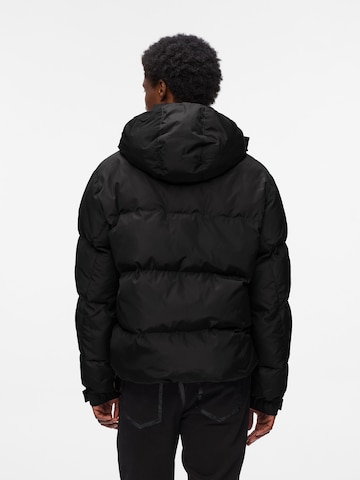 Veste d’hiver Karl Lagerfeld en noir