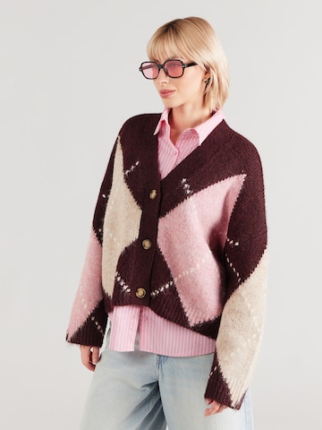 Noella Strickjacke 'Laiana' in Rot: Vorderseite