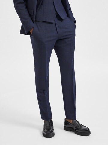 SELECTED HOMME Slim fit Trousers with creases 'Elon' in Blue: front
