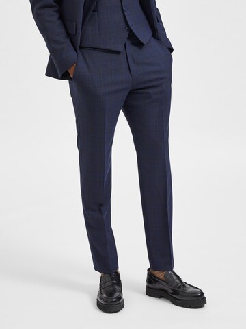 Coupe slim Pantalon à plis 'Elon' SELECTED HOMME en bleu : devant